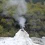 Nouvelle-Zélande - Wai o tapu - Geyser Lady Knox au repos 