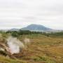 Nouvelle-Zélande - vallée géothermique : fumeroles et volcans