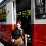 Turquie - le vieux tramway dans le quartier de Kadikoy(rive asiatique d Istanbul)