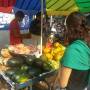 Inde - Fruits mures, qui veut des fruits