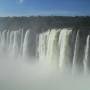 Argentine - c est d une  puissance incroyable, il y a un bruit infernal!