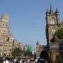Inde - Victoria Station a gauche et le Municipal Corporation Building a droite