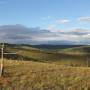 Mongolie - Bivouac surplombant le monastère. La chaude journée fait place à un vent violent et froid..