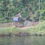 Inde - habitants au bord des backwaters