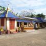 Laos - temple tres colore