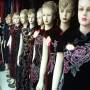 Chine - Robes brodées en velours noir